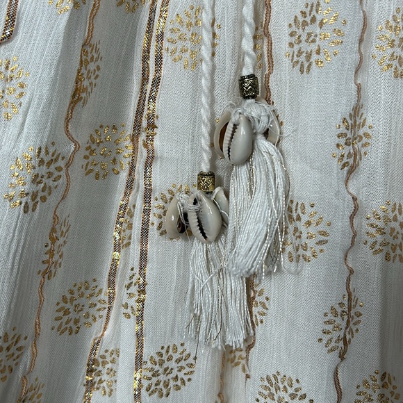 Me 2 Magic Cream over Gold Print V-neck Ruched Back Layered Skirt Maxi Dress M - Picture 10 of 17